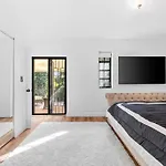 Little Havana Retreat - Newly Remodeled Villa By Loan Depot Stadium!
